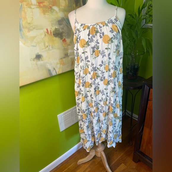 Beautiful summer dress by DIP - Picture 1 of 1